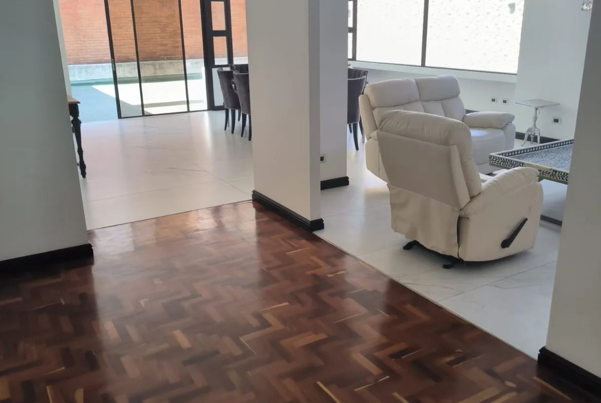 Apartamento en Venta Zona 14 - Miniatura 8