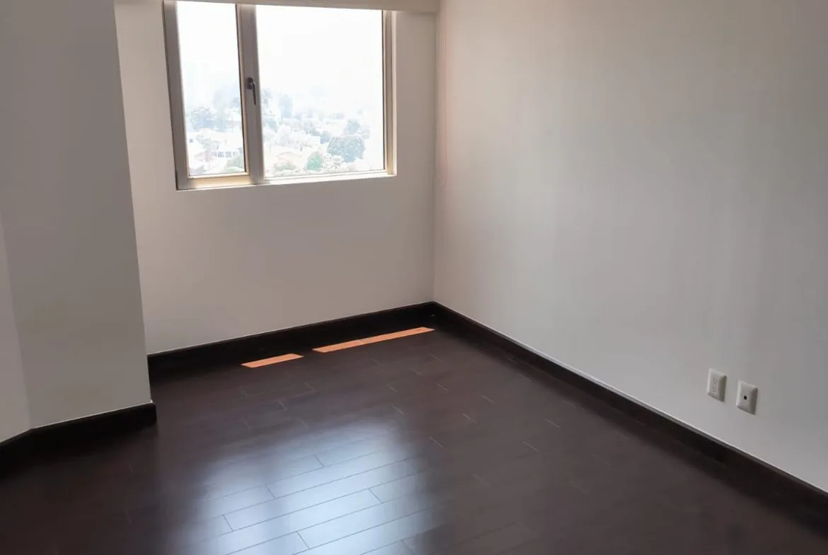 Apartamento en Renta Attica 1 Nivel Alto Zona 14 - Image 5