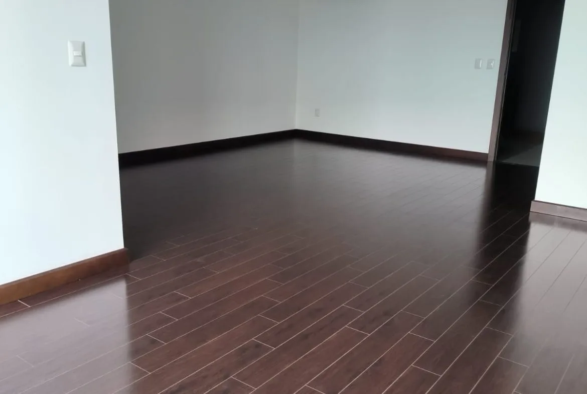 Apartamento en Renta Attica 1 Nivel Alto Zona 14 - Image 3